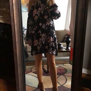 Cold shoulder casual dress